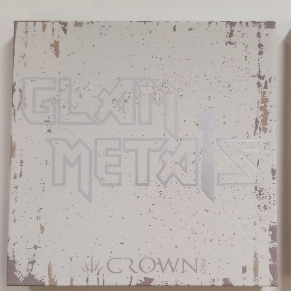 Crown Pro Glam Metals Palette